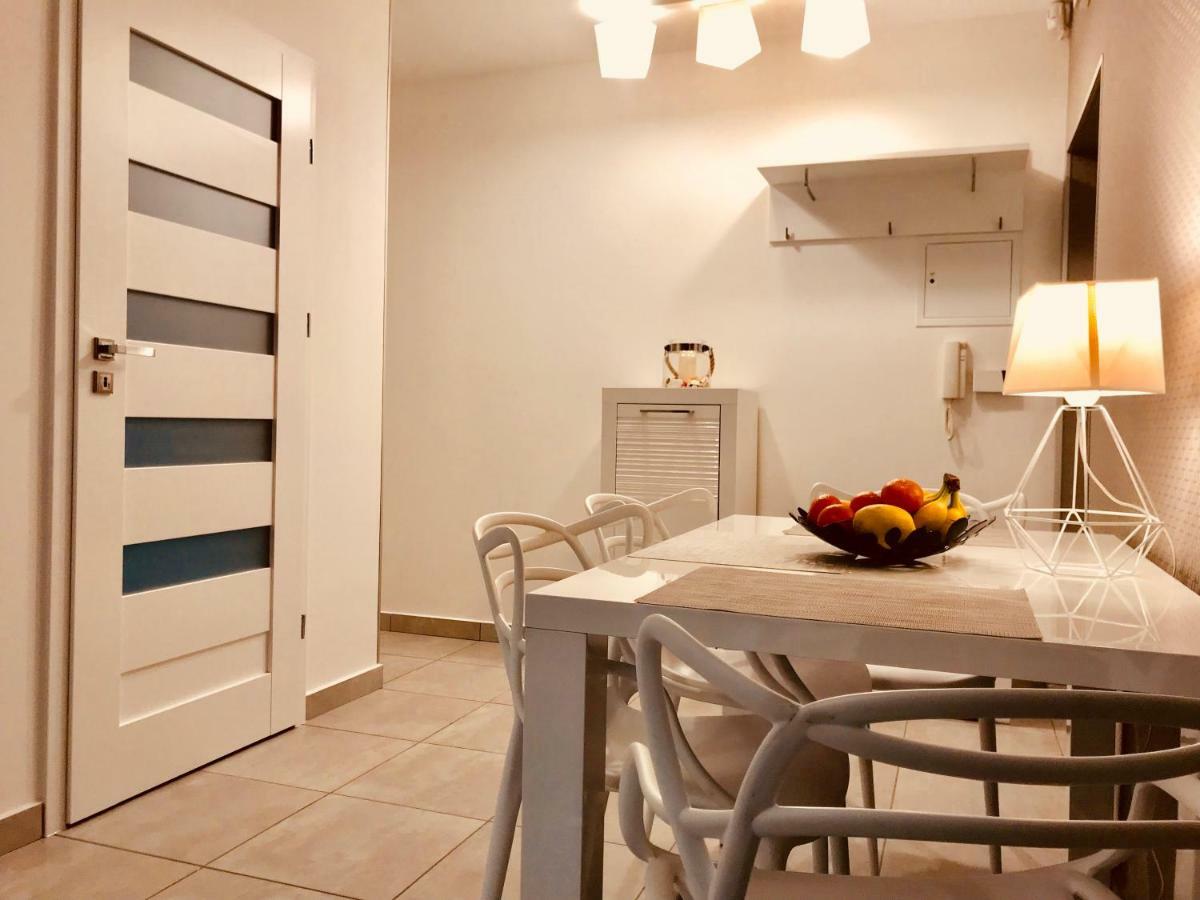 Apartamenty Aleksandry Apartament Przy Parku Świnoujście Εξωτερικό φωτογραφία